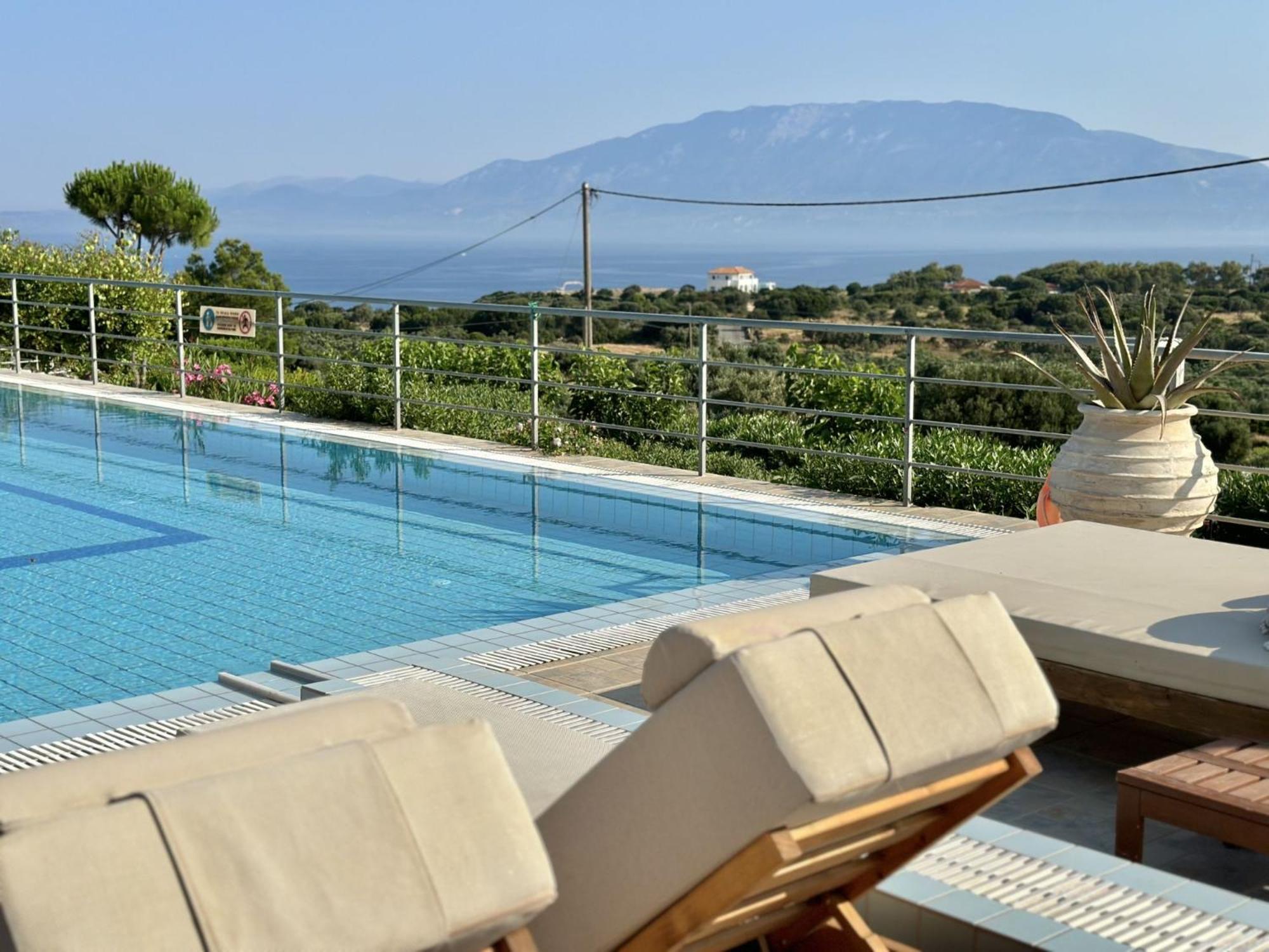 Lithies Sea View Boutique Hotel Koríthion Eksteriør bilde